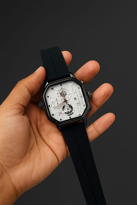 CHRONOGRAPPH WATCH